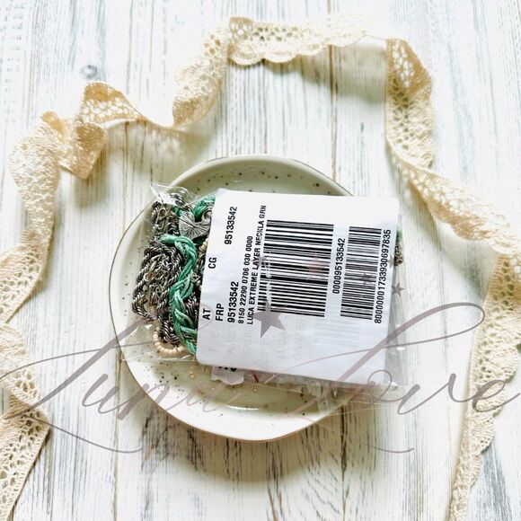 FREE PEOPLE Luca Silver Extreme Layered Necklace In Sage NWT - Picture 2 of 7